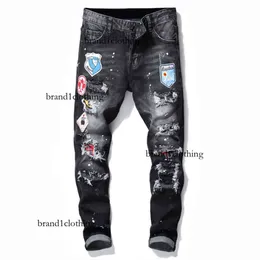 Strappati Distintivi Jeans Neri Elasticizzati Moto in Denim Lavato Slim Fit Alla Moda Da Uomo Pantaloni Hip-hop Con Pannelli