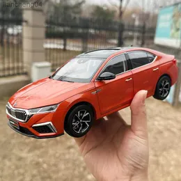 Diecast Model Arabalar 1 18 Skoda Octavia Pro 2021 Model Araba Model Araba Modeli Statik Süsleme Doğum Günü Bir Arkadaşa Gönder Yeni Yıl Hediyesi