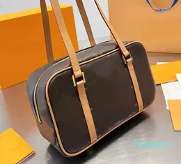 2024 Designer Camera Bag Reporter Cite Ombro Fechamento Com Zíper Com Impressão Lua Letras Tote