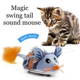 膨らむテールマウス猫おもちゃインタラクティブランダムな動くマウスリアルキーキーサウンドキャットゲームおもちゃのモーションアクティベートロボットマウスおもちゃ240219
