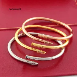 2024 novo amor pulseira de ouro pulseira designer bangles para mulheres homens liga de aço inoxidável braçadeira pulsera banhado a ouro prata rosa jóias pulseiras de diamante