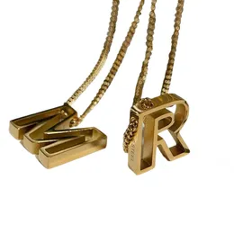 Tytanium STEL BHINY Lucky Silver Gold 26 Letters Wiselant Naszyjnik kobiet 18K Gold Plated Letter Luksusowy łańcuch Designer Biżuteria H-658