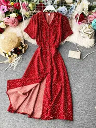 Vestidos casuais básicos coreano vermelho elegante vestido sexy feminino 2024 verão e outono com decote em v polka dot midi vestido de cintura dividida vestido vesidos de fiesta j240224