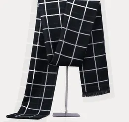 Whole zfqhjj Mens Plaid冬のカシミアスカーフウールブリティッシュスタイルの格子縞の温かい黒と白の格子縞のスカーフ男性マフラーメン03559036