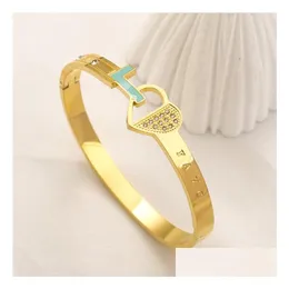 Bracciale 2023 Bracciale di lusso Nuovi braccialetti a polsino Bracciale in metallo placcato oro 18 carati Regali di marca Cuore progettato per le donne Gioielli di amore di moda Dhq4M