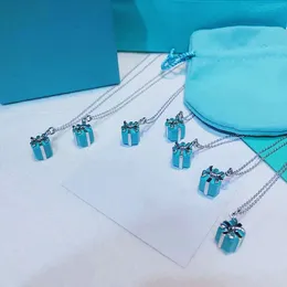 Designer jóias tiffanyc colar alta versão v ouro t casa azul esmalte caixa de presente colar para mulheres moda luz luxo amor arco pingente clavícula corrente