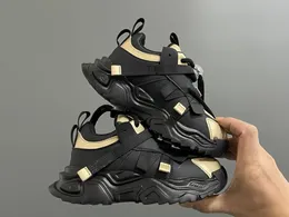 Toddler Kids Boys Girls Sneakers Kids 2024 Track Designer Shoes for Triple S Shicual Sneakers غير عادية منصة منصة Paris Tess.S. جوما