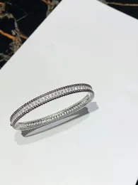 Bracciale per segni retrò designer con diamanti regalo di alta qualità oro regalo per donna per donna argento fatto a mano diamanti lucidati bracciale v-gold 18k con scatola