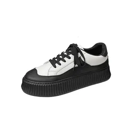 Män vulkaniserade skor pu läder sport promenad utomhus casual manlig plattform sneakers nonslip lägenheter chunky skor 240223