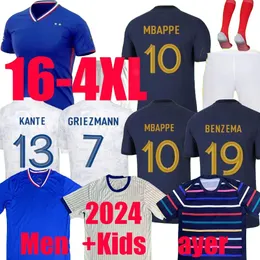 2024 كأس يورو فرنسي المنزل القميص Kante Benzema لكرة القدم الفانيلة 2024 المشجعين لاعب الإصدار Griezmann Giroud Men Shirt Kids Varane Dembele