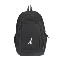 2023 Sport Travel Bag Outdoor Backpack Men Waterproof Nylon Nylon Basketball Packpack Duże modne wędrówki Wspinaczka