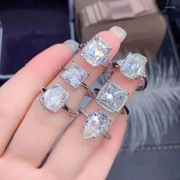 رواتب الكتلة الحجر الكلاسيكي مويسانيت فائق الجودة هو 5CT D Color VVS1 Sterling Silver 925 Big