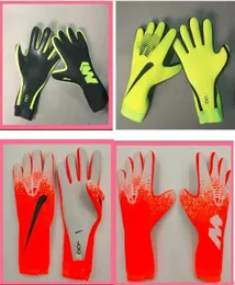 Wholeale NEW Professional Goalkeeper Gloves no Finger Protection Thickened Latest Soccer Football Goalie Gloves Goal keeper Gloves3353532