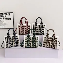 Tygväska designer väska duk axelväska handväska trasig diamantmönster diagonal paket shopping väska mode kvinnor crossbody väskor avslappnade senaste stilar