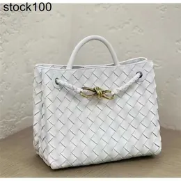 Totes Venetabottegs Andiamo 2024 Real Leather Shoulder Bags Women Woven Tote Top Handle Cowhide Clutch Handbags Desginer Luxury Brand Handmade Knitting Messeng