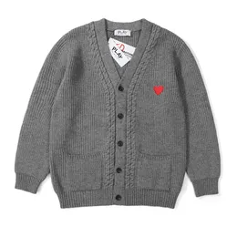 2023 Mens Designer Garcons CDG Sweaters Retro Classic Cardigan lapel Men Sweater Love Heart Com Des Play Embroidery V Neck Sweater