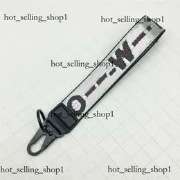 Key Chain Offs White Luxury Rings Keychains Clear Rubber Jelly Letter Print Keys Ring Fashion Men Women Canvas Keychain Camera Pendant Belt Chrome 195