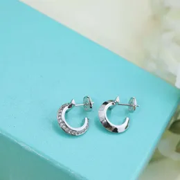 letter earring gold earings luxury earring for party stud jewelry versatile earring daily outfit matching jewlry earring delicate jewlry box set gift