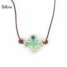 BoYuTe New 5Pcs Chinese Porcelain Ceramic Pendant Cross Necklace Women Ethnic Jewelry Women's Accessories Independent packing212r