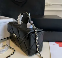 Kanal 23K Omuz Çantası Tasarımcısı Lüks Çantalar Crossbody Tasarımcı Çanta Makyaj Çantası Moda Klasik Flep Kadın Çanta Messenger Çantası Yüksek Kalite Kutu Çantası 17*9cm