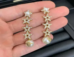 Yaz Shinning Yıldız Püskül Küpe Kristal Rhinestone Gözyaşı Dangle Küpeler Markalı Moda aksesuarları Takı 6892380