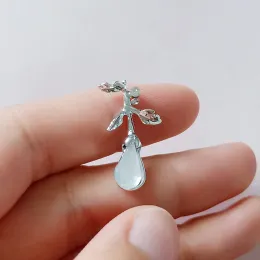 Halsband 50st 13*24mm Sier Color Crystal Harts Branch Charm Pendant For Clothing DIY Handgjorda hårnål Fashion Smyckes Makan