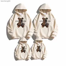 Family Matching Outfits Family Matching Luxury Cotton Hooded Sweatshirts Mother Father Kids Hoodie Clothes Print Boys Girls Sweater Free Shipping