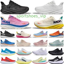 2024 Desinger Clifton 9 Hoka One Bondi 8 Athletic Shoe vandringsskor Sneakers Chock Absorbering Road Fashion Top Designer Women Storlek 36-45