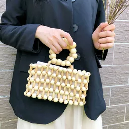 Wind New Ins Same Hand Woven Handbag Natural Wood Bead Handbag Transparent Beach Quartet Bag 240215