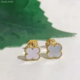 Studörhängen lyxig designer Earing Clover Pearl Mor-of-Pearl 18k Gold Plated Agate Ear Ring Mothers Day Party Wedding Present Jewelry Valentines Present Expend 780