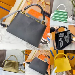Capucines Hand Bag BB MM Designer Women Smooth Leather Crossbody Gold Color Hardware 1854 Tote Removable Strap Handbags Shoudler B247v