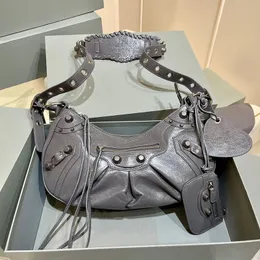 Designer-Tasche, Damen-Unterarmtasche, Biker-Tasche, Leder, einzelne Schulter, Nieten, Umhängetasche, Luxus-Handtasche, klassische Geldbörse mit Box