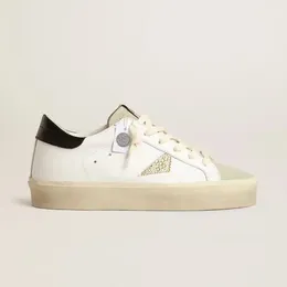 2024NEW Üst Duygusal Ayakkabılar Müşteriler Altın Süper Gowity Yıldız Tasarımcı Sneakers Dirts Sequin Beyaz Yapmak Kirli Beyaz Gri Yıldızlar Sier Tail Shoe Superstares 82