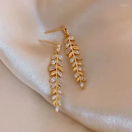 Dangle Earrings 2024 Trendy Simple Senior Metal Leaves Luxury Drop Long Women Versatile Multicolor Crystal Party Jewelry