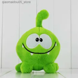 Plush Dolls Popularna gra peryferyjna cięta Plush Toys My Om nom Cartoon Frog nadziewana lalka miękka zabawka dla dzieci prezent dla dzieci Prezent Q240227