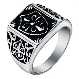 Mode guldfärg fleur de lis sköld ringer mäns silverfärg kors crest signet ring rostfritt stål cyklist smycken storlek 7-1234n