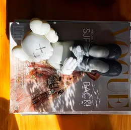 Gry sprzedające modę 0,8 kg 28 cm Wakacyjna Japonia w połowie leżący styl do oryginalnego pudełka figurka dekoracje modelu zabawki