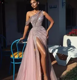 Abiti da ballo lunghi eleganti con spalle scoperte e perline per le donne arabe Abiti da spettacolo da sera formali con spacco sexy sul davanti Robe D