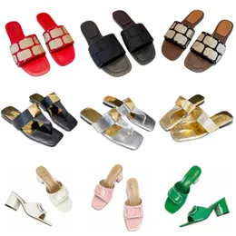 Kvinnor tofflor Fashion Top Leather Slides Classic Metal Letter Designer Shoes Chunky Heel Flat Heel Summer Beach Open Toe Stora guldnitar Jelly Color Hotel Outdoor