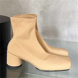 Stövlar Sylinjer Skor för damer Square Toes Women's Round High Heels Zapatos Mujer Solid Female Leather Tacones Femme Botas