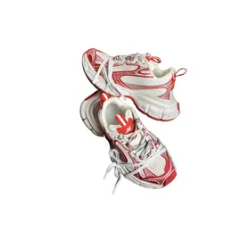 2024 Nova Europa e Estados Unidos Homens e Mulheres Amantes Sapatos 3xxL Sola Grossa Levantada Vermelho Usado Esportes Pai Sapatos