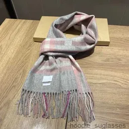 New Fashion Designer Soft Scarf Winter Outdoor Skating to Keep Warm Scarves 100% Cashmere Scarf for Women Sciarpa Valentines Day Gift Schal Keep Warm 01k35i