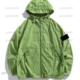 Stones Island Jacket Stones Island Men's Hooded Summer cienki anty -UV luźne oddychanie jedwabny jedwabny kombinezon przeciwsłoneczny Wodoodporny kurtka 759