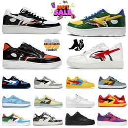 Sneakers 2024 Yeni Tasarımcı Düşük Sk8 Ayakkabı Erkek Kadınlar Günlük Ayakkabı Deri Siyah ve Beyaz Mavi Erkek ve Kadın Açık Hava Köpekbalığı Spor Koşu Ayakkabıları