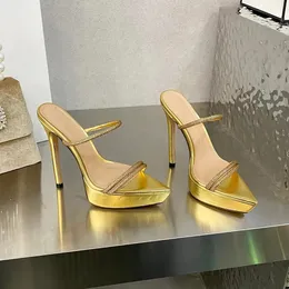 Gianvito rossi rhinestone süslemeli kayış terlikleri katırlar platformu stiletto sandaletler terlik slaytları kayma-on sivri uçlu açık ayak parmağı kadınlar için lüks