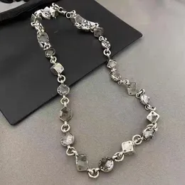 Designer halsband tärningar korsar halsband thailändska silver vintage cross blommor europeiska och amerikanska hiphop trendig par halsband