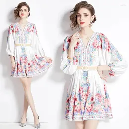 Casual Dresses Arrival Spring Summer Women's Retro Court Floral Printed V Collar Single Breasted Lantern Sleeves Ladies Dress