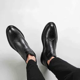 DRES Shoe Chelsy Chelsea Boot Men Smart Share Flat Toe Toe Black Ongle Wedding Party Vintage Brogue Shoe Man 220723