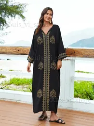 Abiti casual di base Ricamo Plus Size Manica lunga Kaftan Beach Dress Costume da bagno Cover Up 2024 Donna Summer Beachwear Moo Dress Q1603 T240227