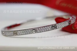 ORIGINAL 1TO1 CATTRES BRACLAND CNC Precision Edition V Gold Card Home Snap Full Sky Star Colorless Love Wide Rose Band Diamond 7zkm